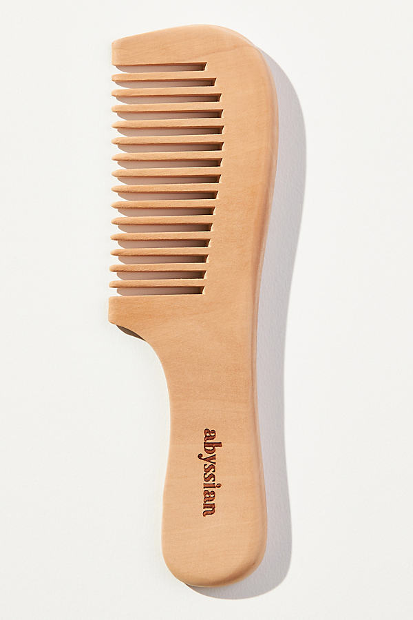 Abyssian Peach Wood Comb With Wide Tooth And Handle In Brown