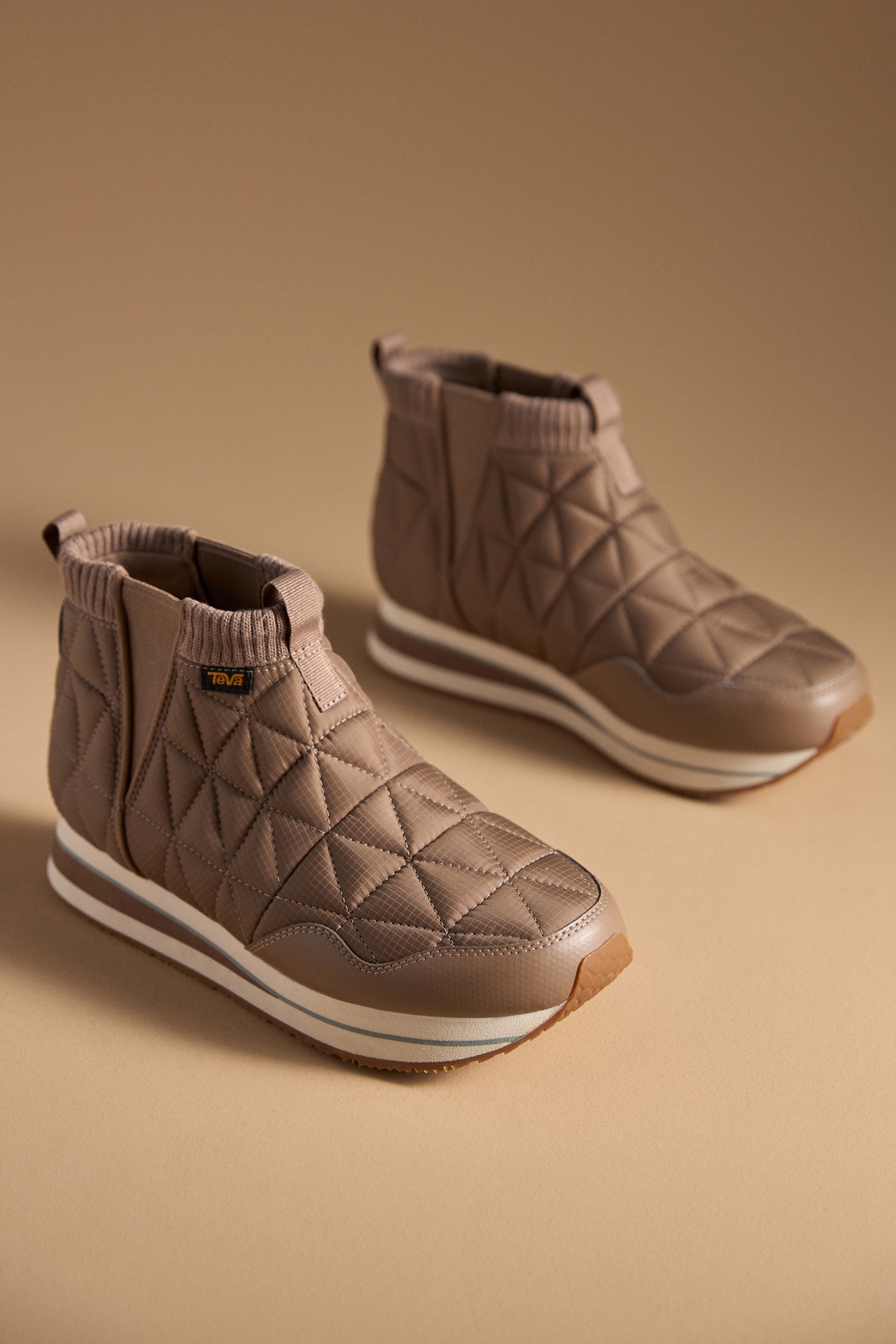 Teva ReEmber Mid Platform Boots