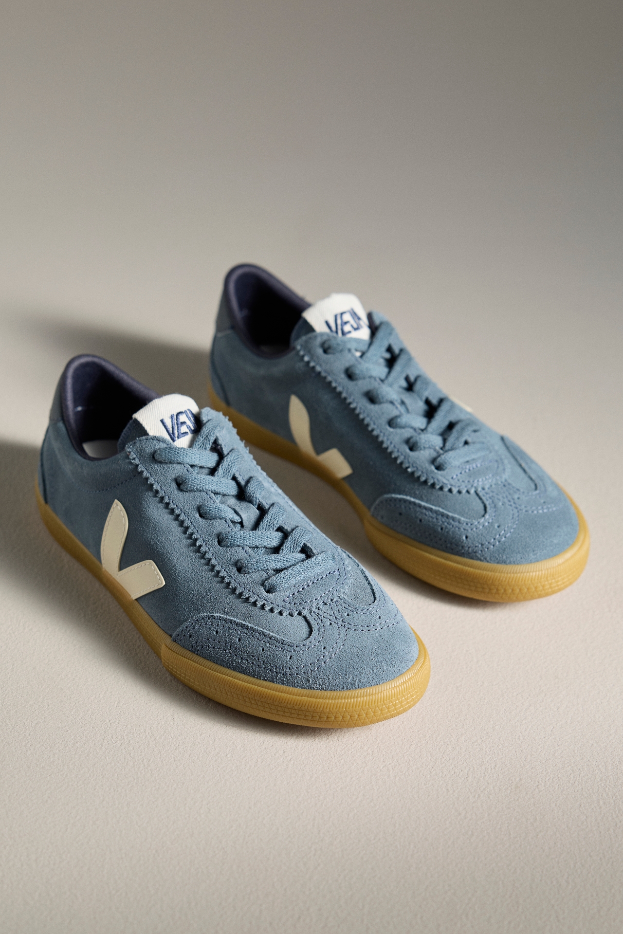 Veja Volley O.T. Sneakers