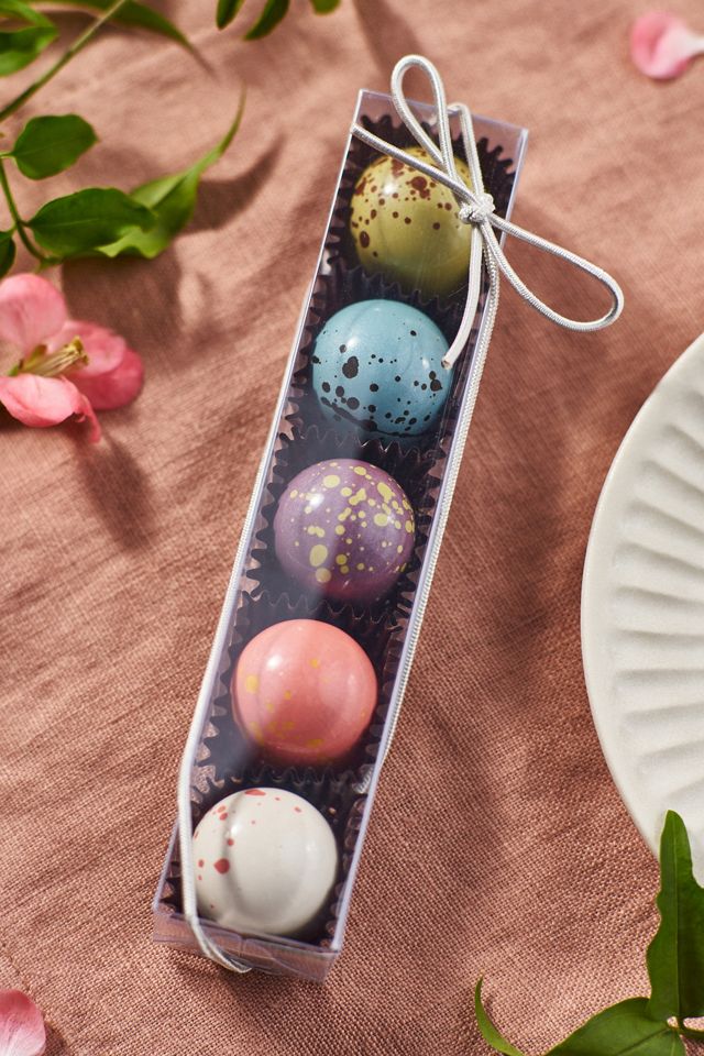 Aurora Grace Spring Pastel Chocolates, 5 Piece #1