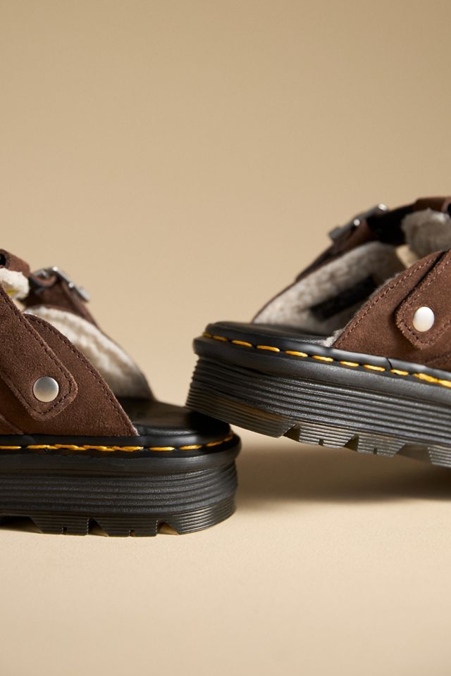 茶寵 Dr. Martens Zebzag Suede Slingback Platform Mules | Anthropologie