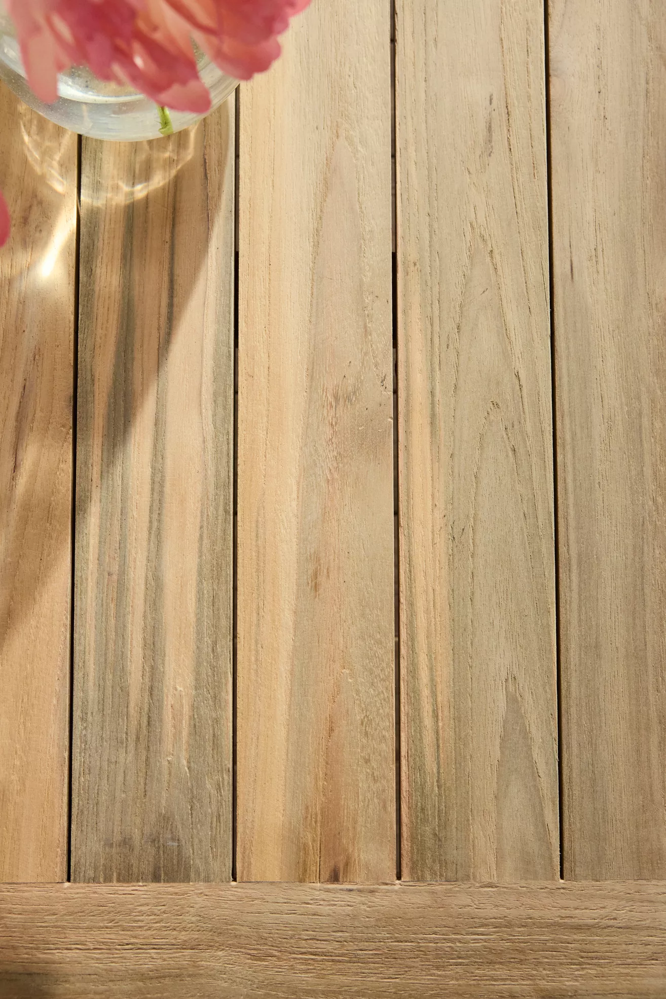 Woodgrain table slats