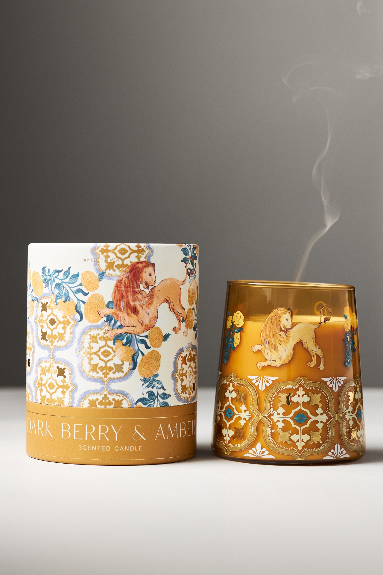 Getaway Floral Dark Berry & Amber Boxed Candle