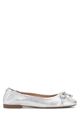 VINCE CAMUTO MAYSA BOW BALLET FLATS