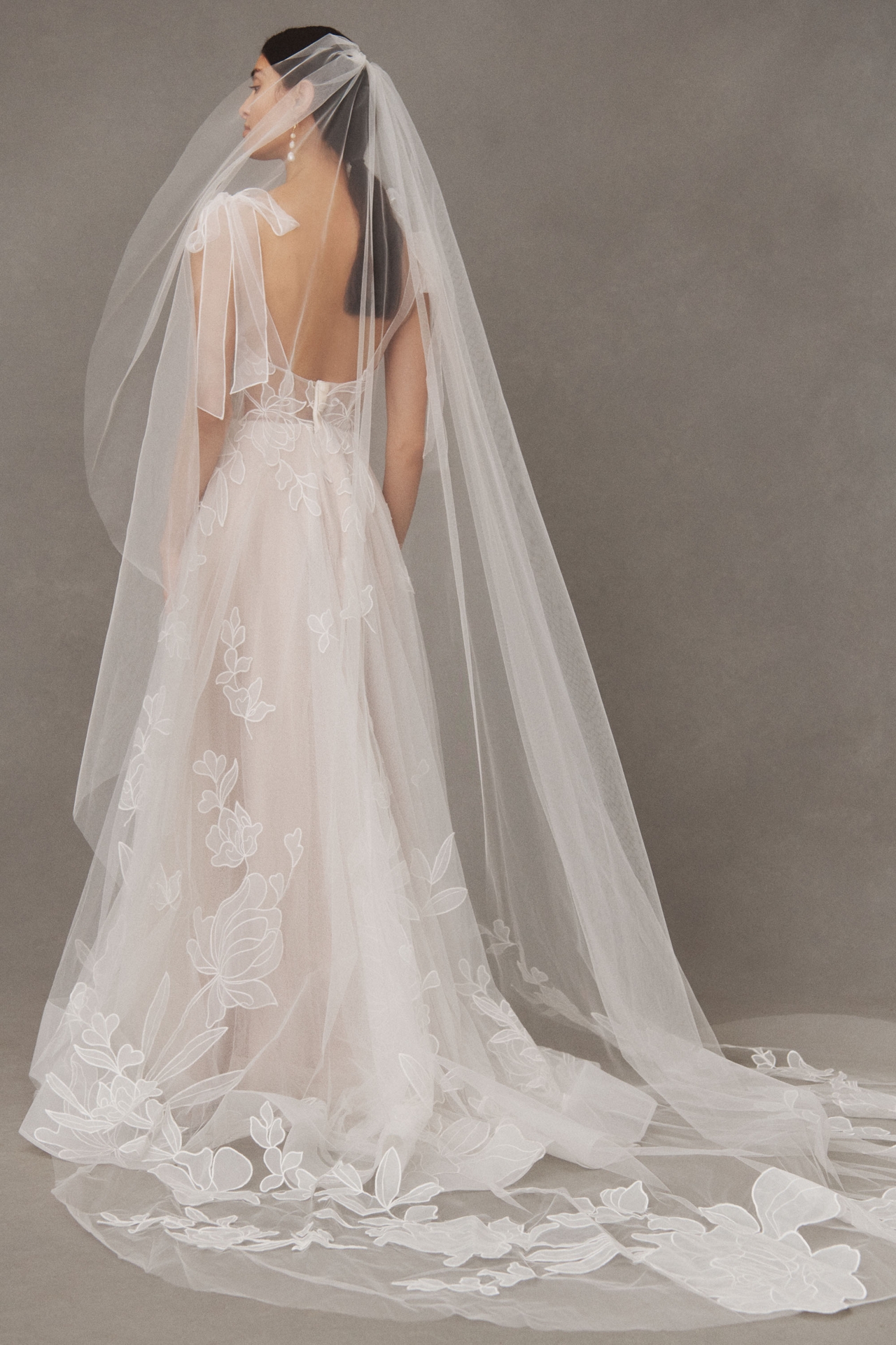 Watters Abstract Floral Chapel Veil