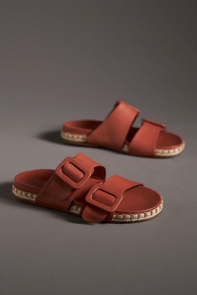 Kaanas Tumbes Pool Slides #1