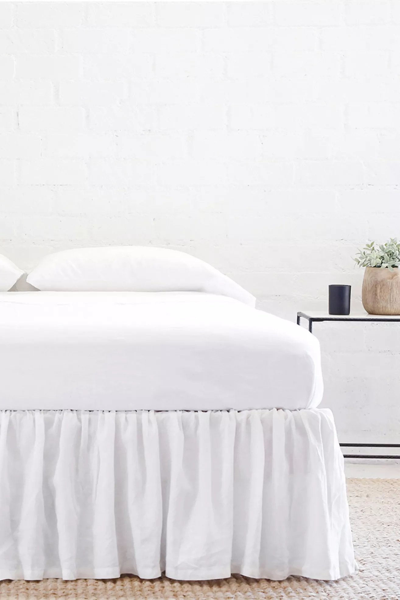 Pom Pom at Home Gathered Linen Bedskirt