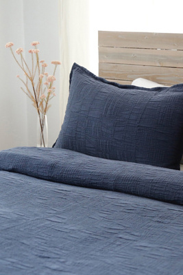 Pom Pom At Home Harbour Matelassé Coverlet In Blue