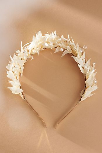 Les Couronnes de Victoire Giuseppina Pearl Flower Bridal Crown