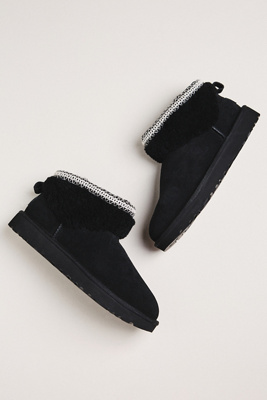Ugg Classic Ultra Mini Maxi Curly Boots In Black