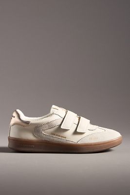 Talia Sneakers