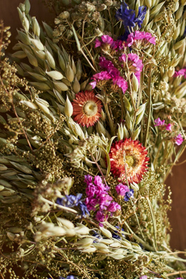 Farm Market Dried Wreath - Thumbnail 2
