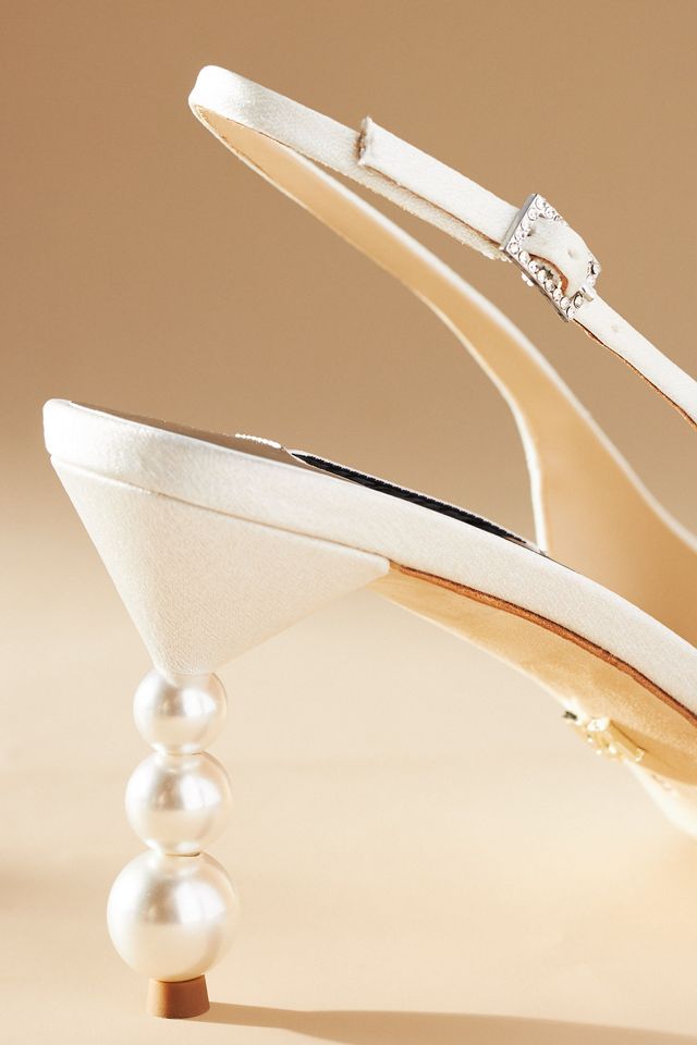 badgley mischka slingback