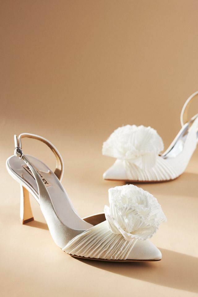 badgley mischka slingback