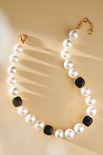 Black Stone Pearl Necklace