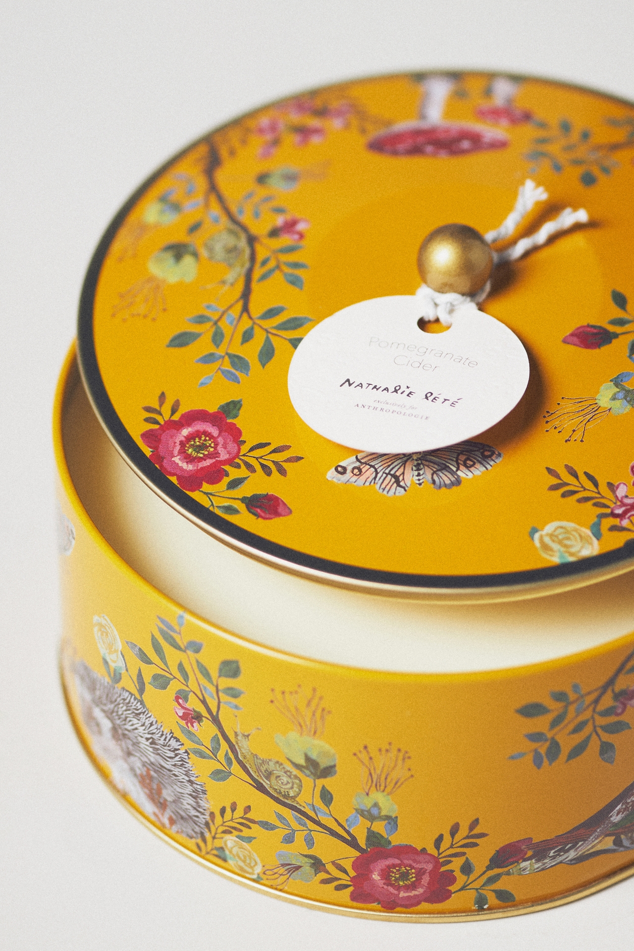 Nathalie Lete Marais Fruity Pomegranate Cider Tin Candle