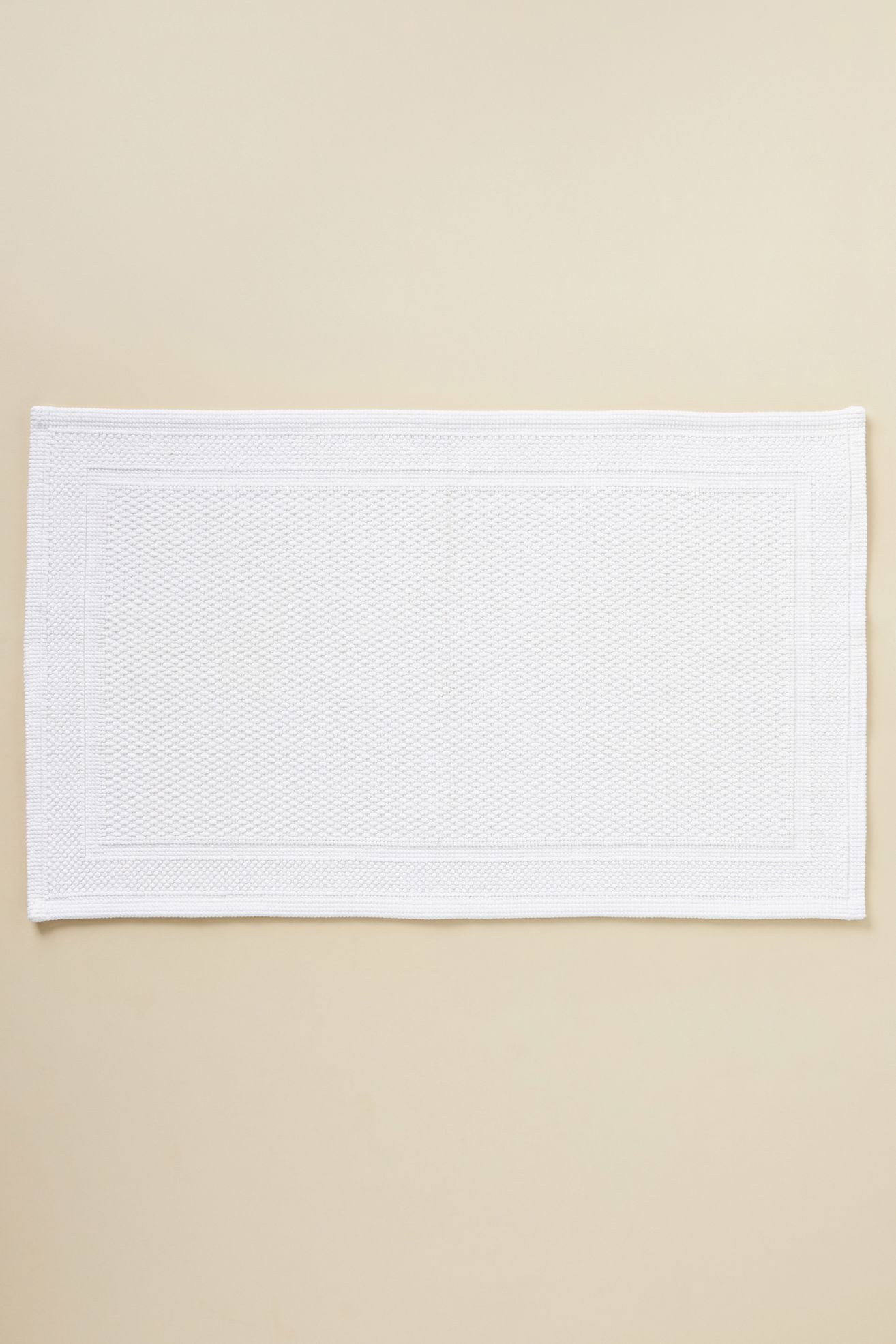 Kassatex Athens Bath Mat - White, Standard, 21 X 34