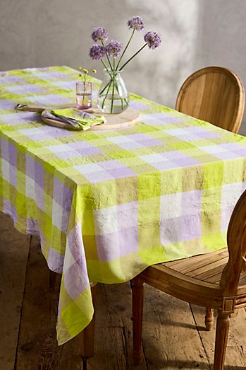 Society of Wanderers Linen Tablecloth, Plaid