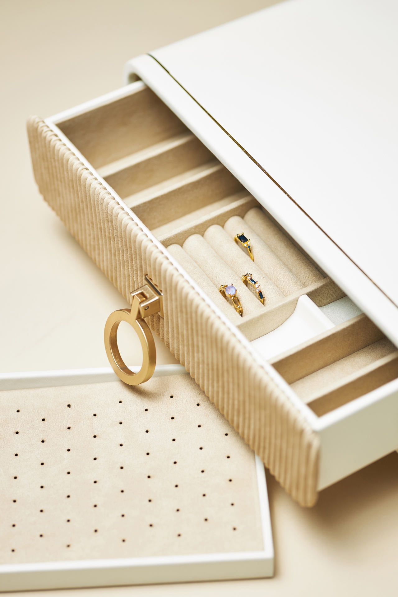 Sophia Jewelry Box