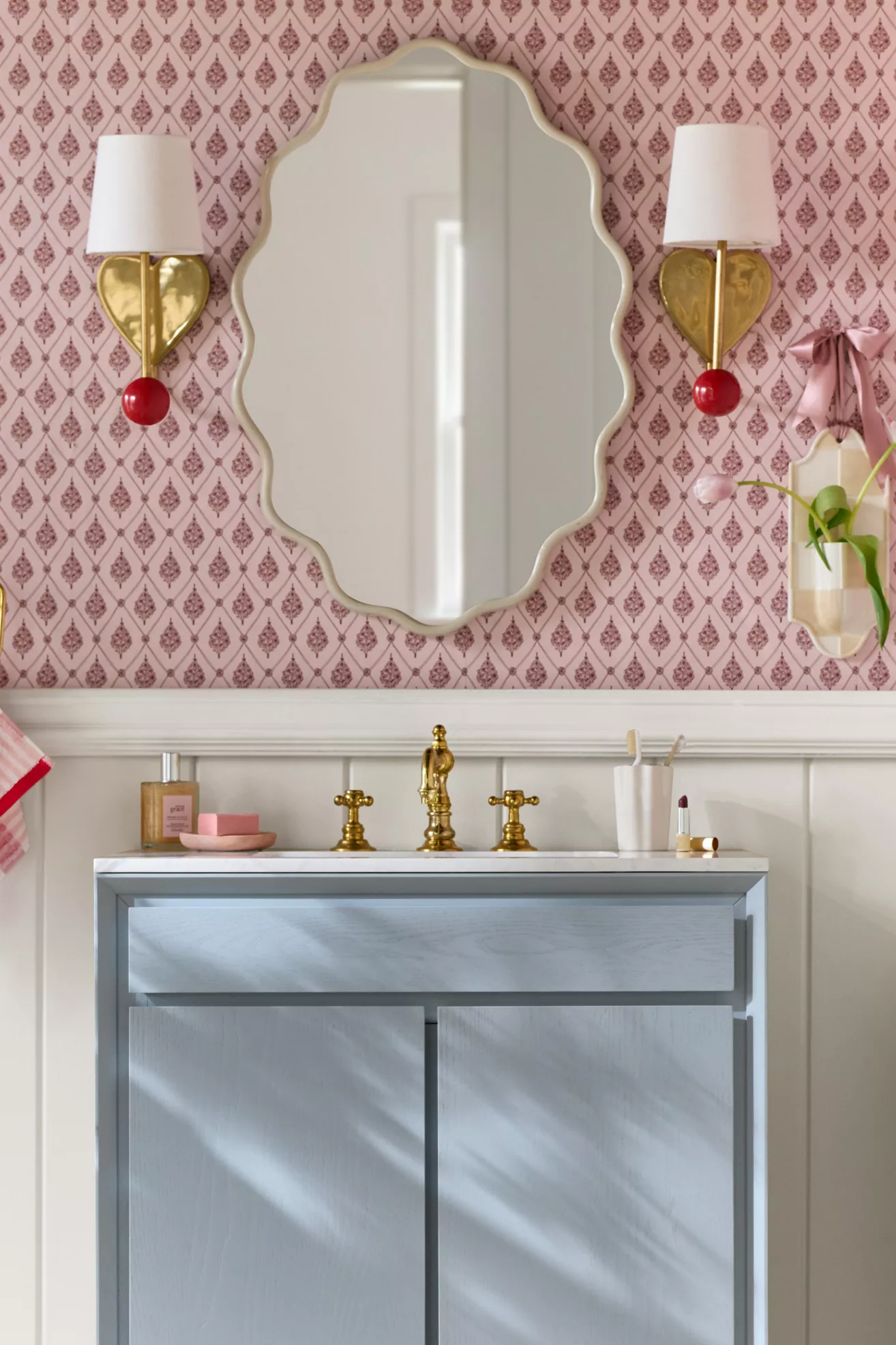 Coquille Scalloped Metallic Oval Wall Mirror