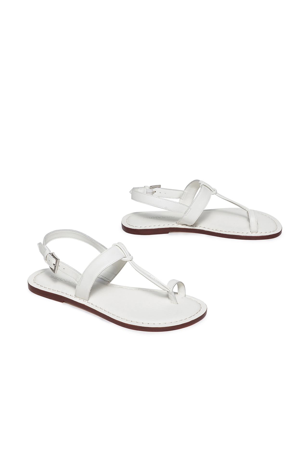 Bernardo Maverick Toe-Ring Sandals