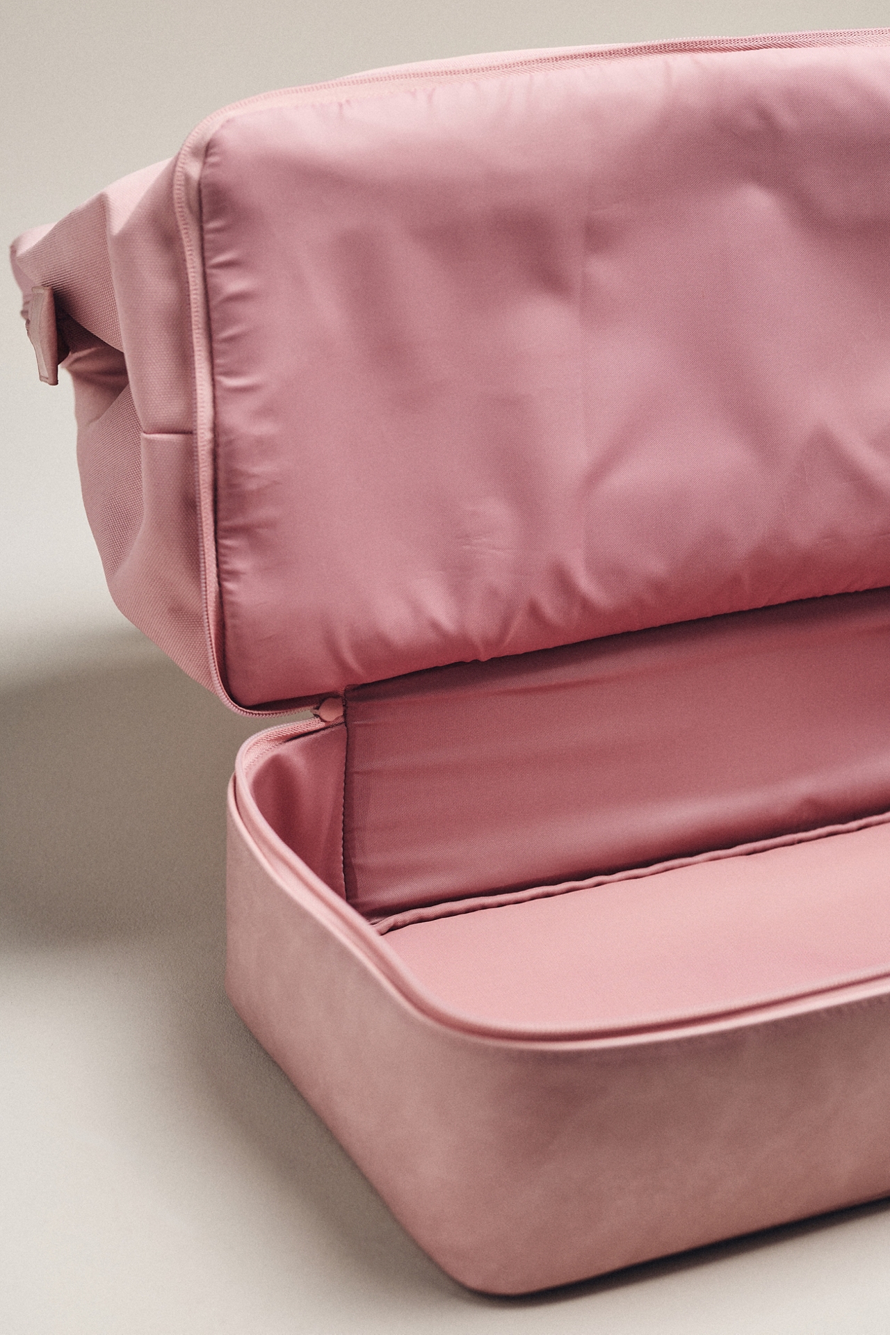 BÉIS Weekender