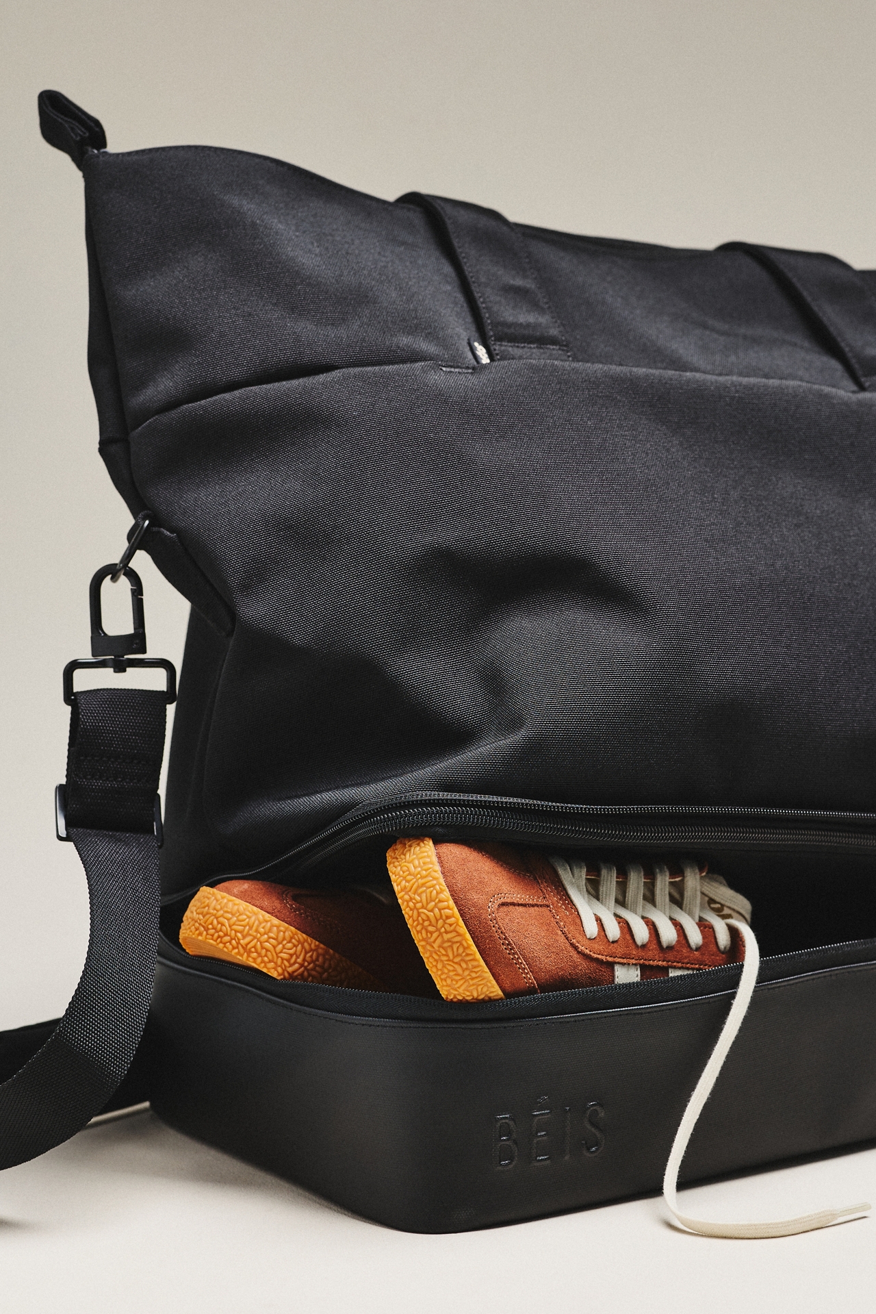 BÉIS Weekender
