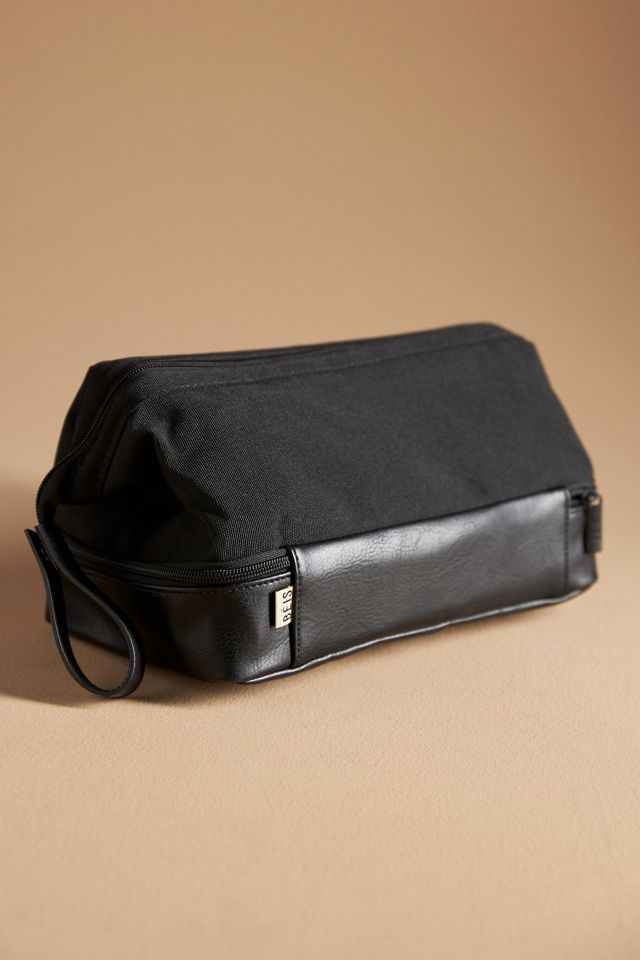 BÉIS 'The Dopp Kit' in Black - Travel Dopp Kit For Toiletries