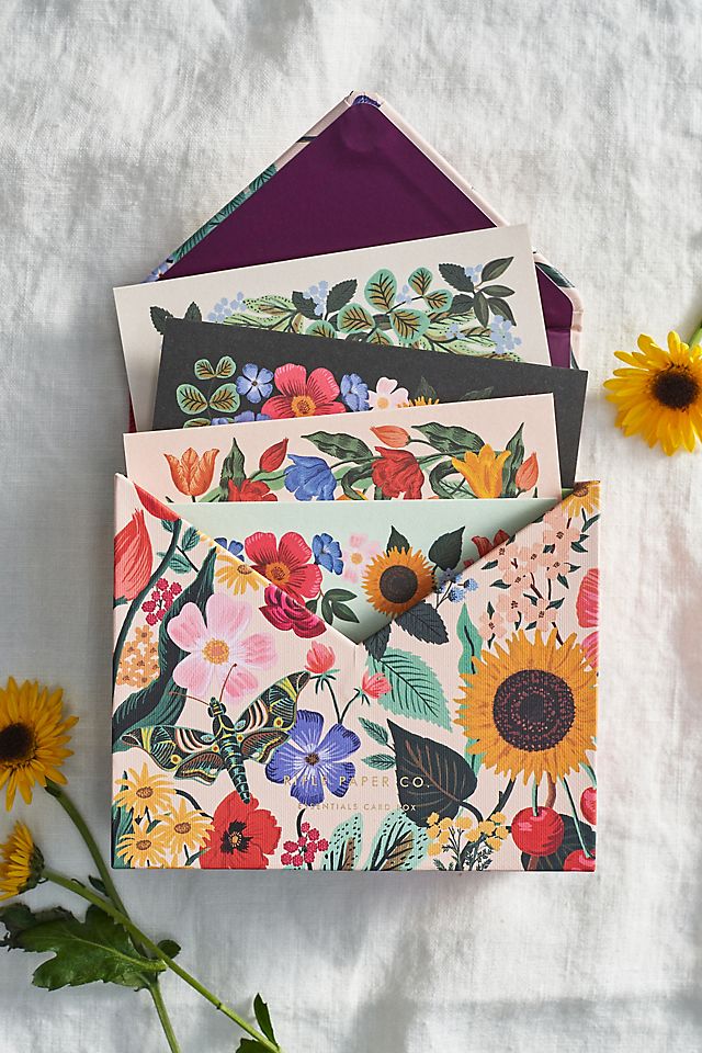 Blossom Essentials Card Box Blossom Essentials Card Box