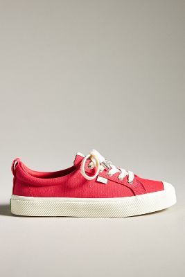 Cariuma Oca Low Canvas Sneakers In Red