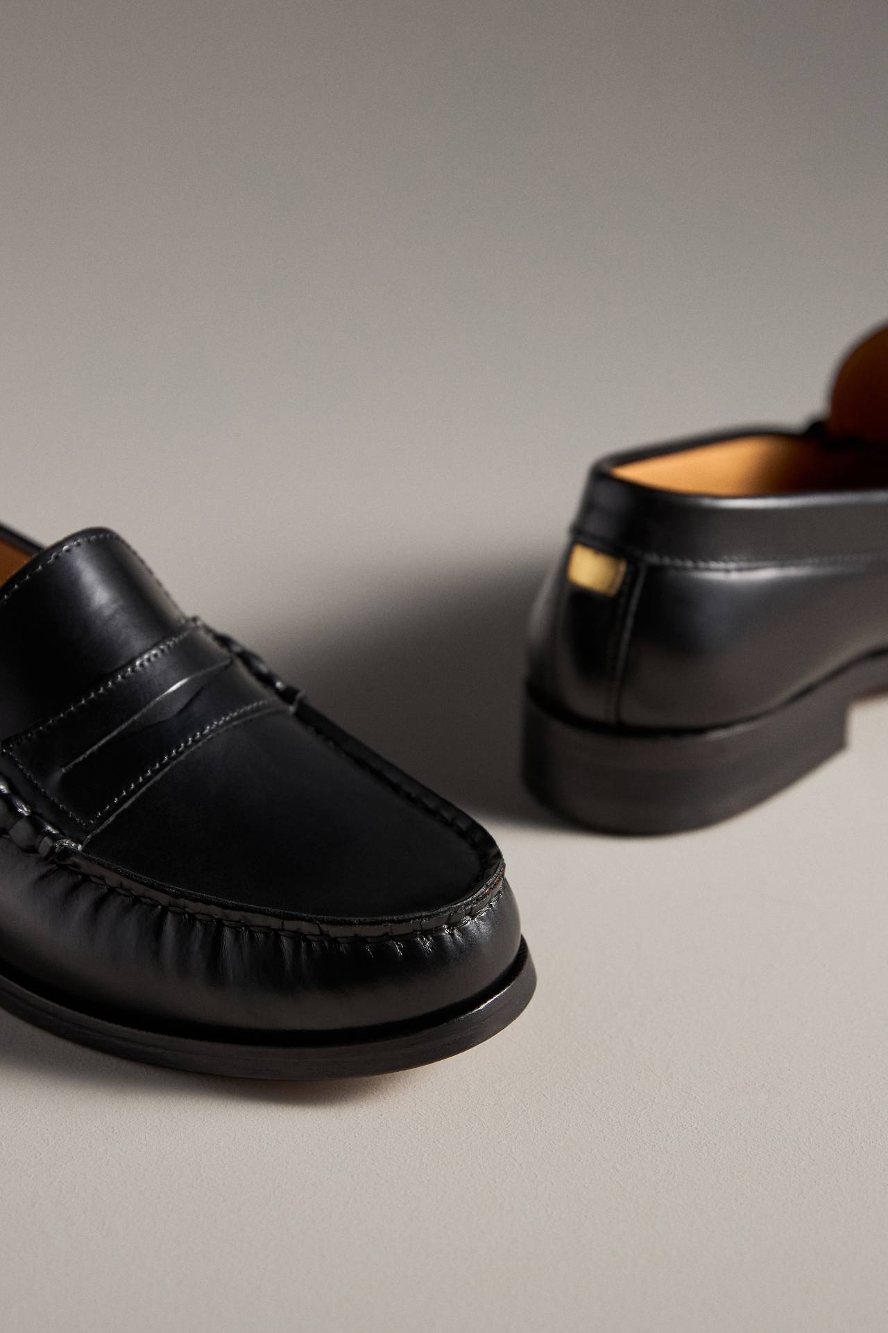 ALOHAS Terrane Tassel Loafers