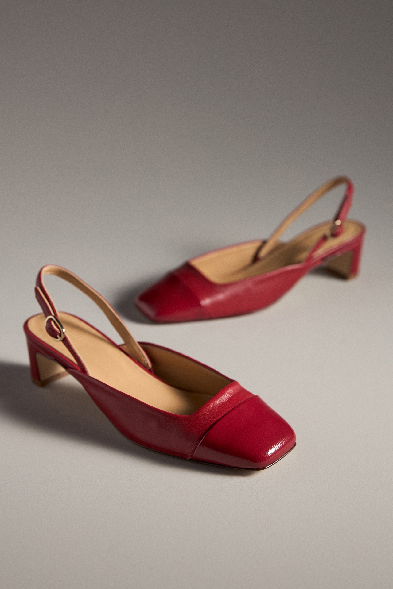 ALOHAS Lindy Bliss Leather Pumps