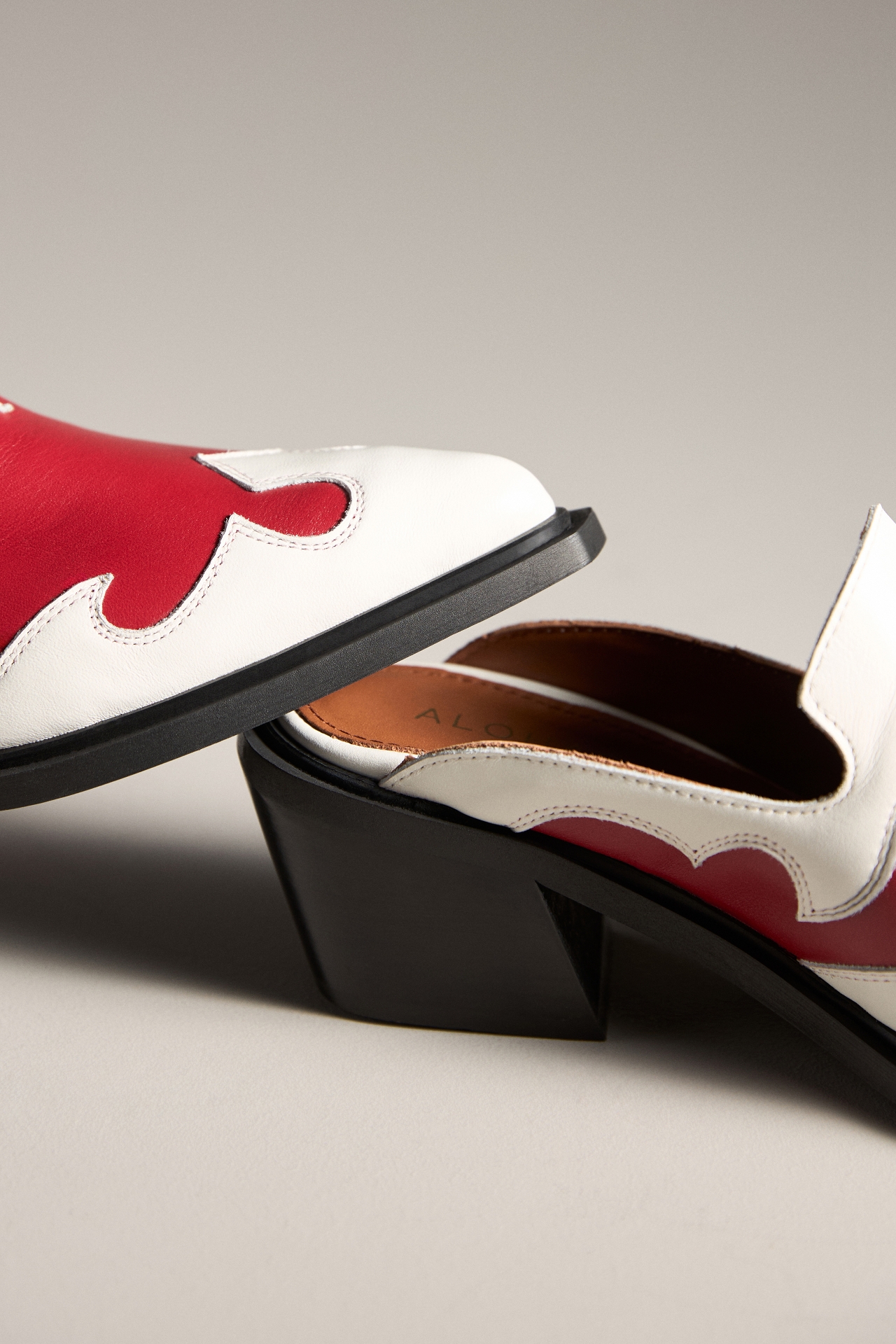 ALOHAS Weston Bicolor Mules