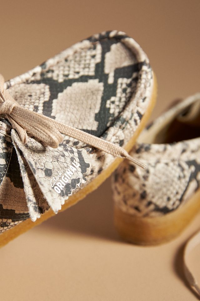 Clarks Wallabee Snake Flats #6