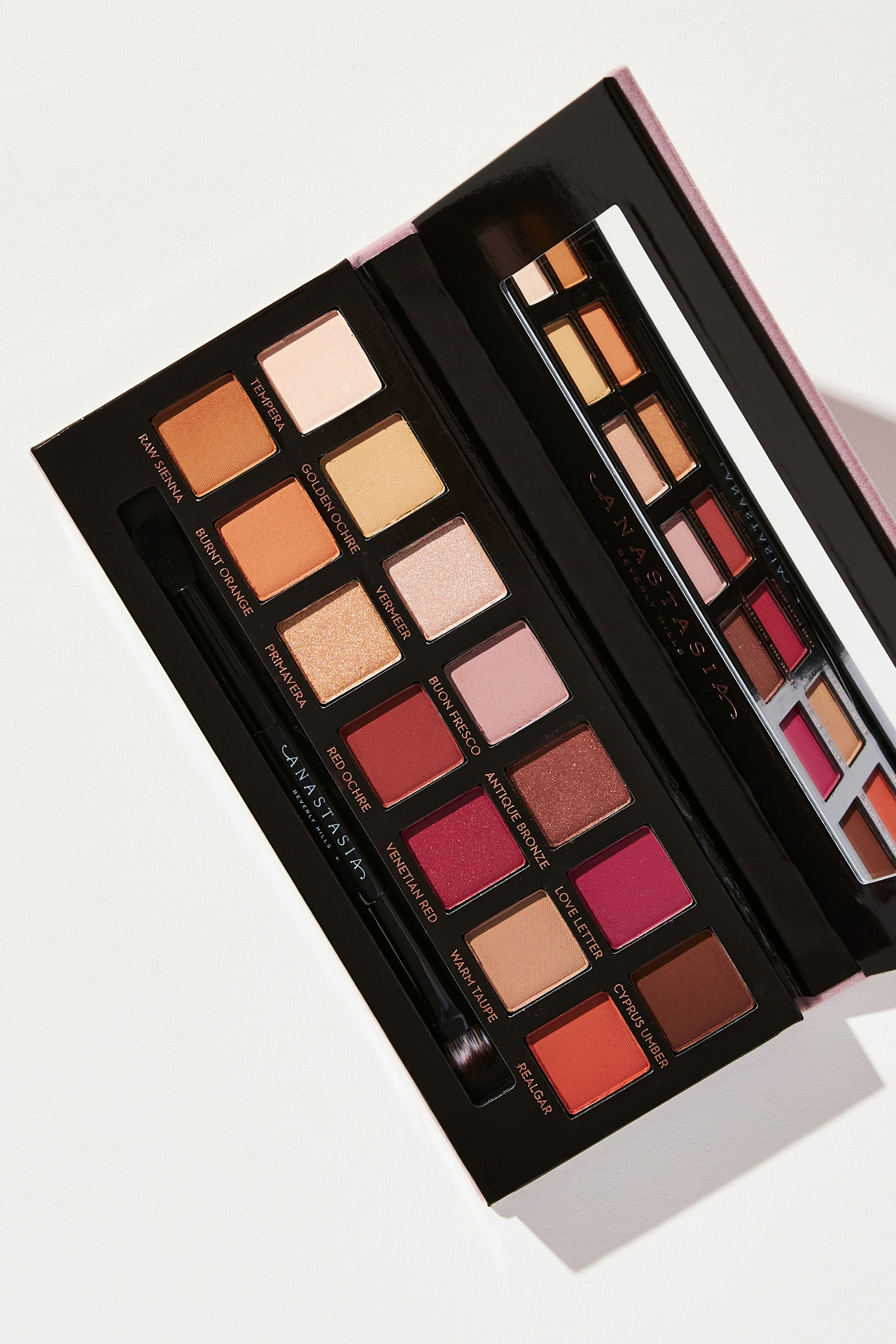 Anastasia Beverly Hills Modern Renaissance Eyeshadow Palette