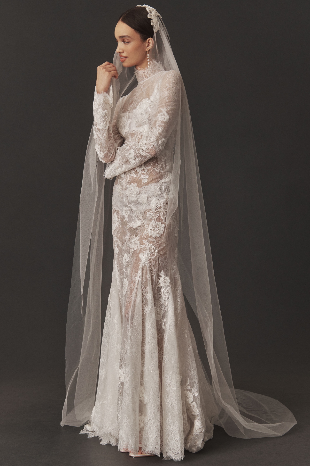 A.B. Ellie Kinsley Drop Veil