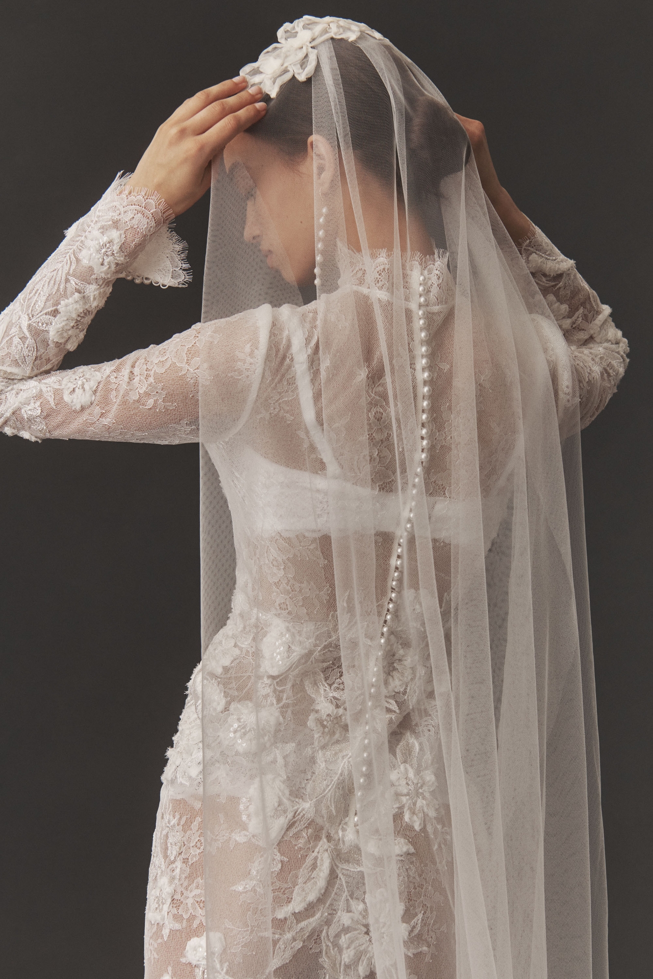 A.B. Ellie Kinsley Drop Veil