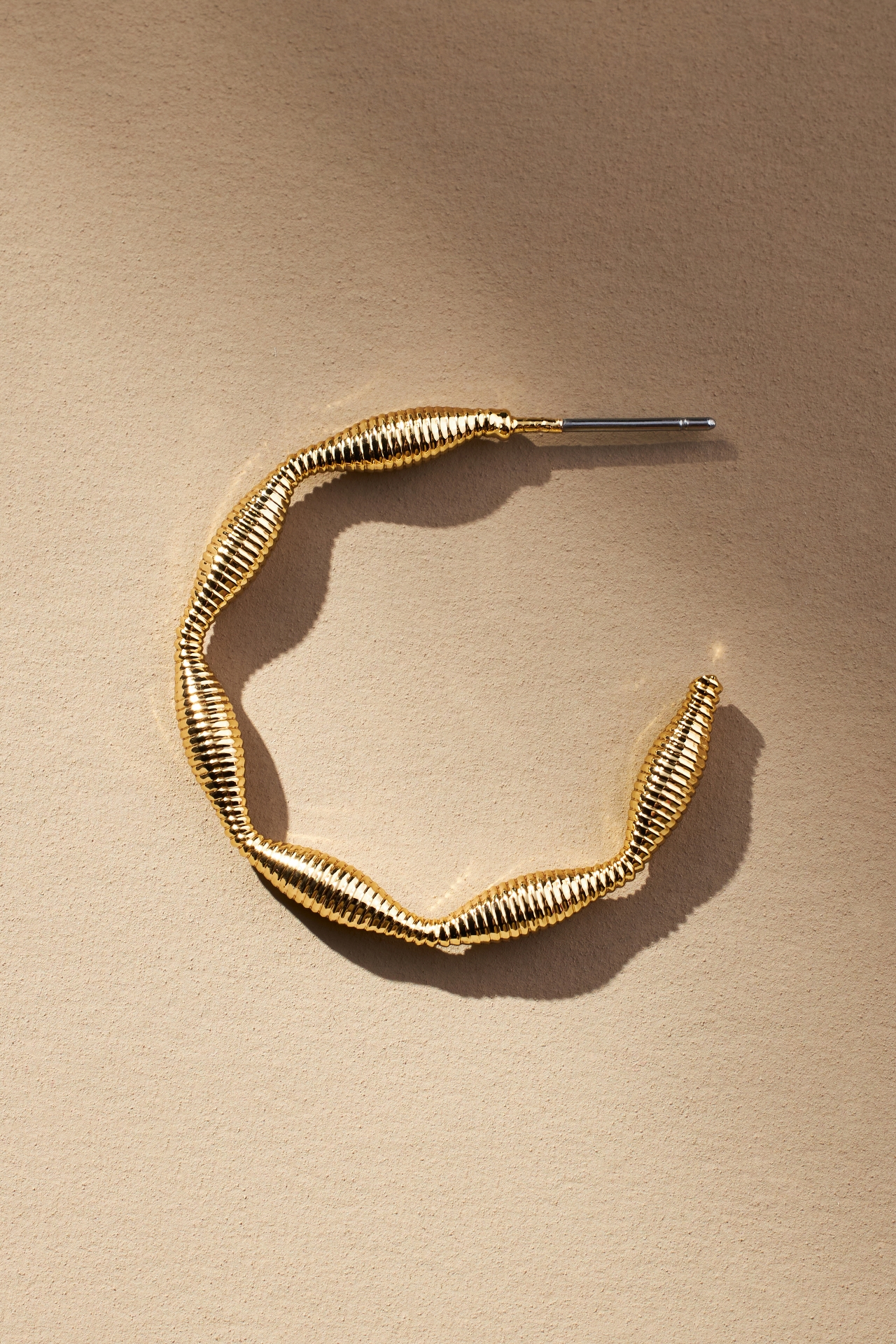 Ribbed Bean Hoop Earrings