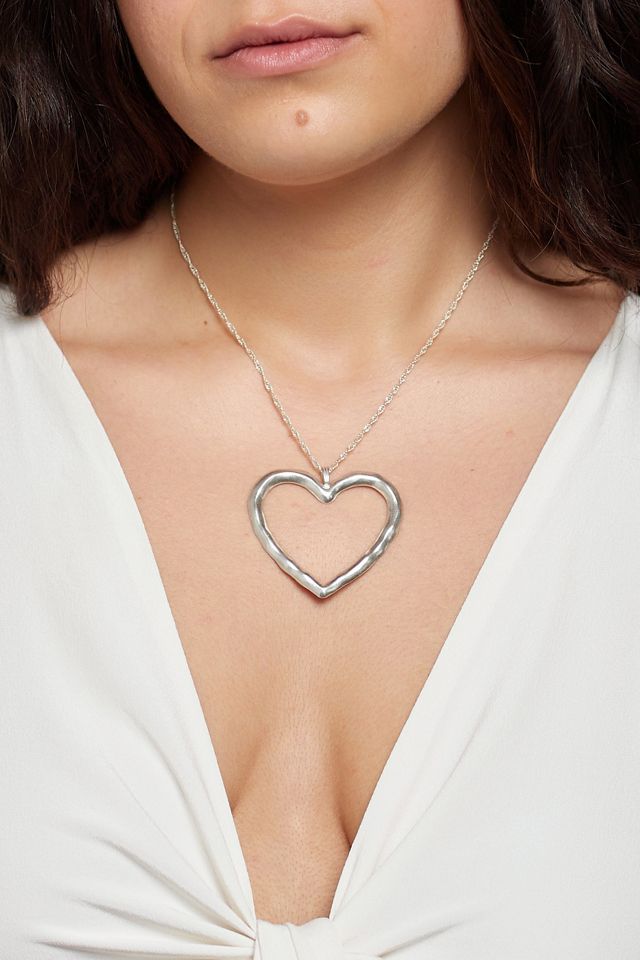 Deux Lions Jewelry Lulu Heart Choker #1