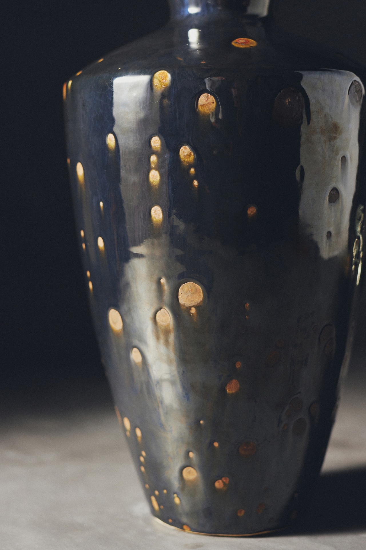 Lunar Black Vase