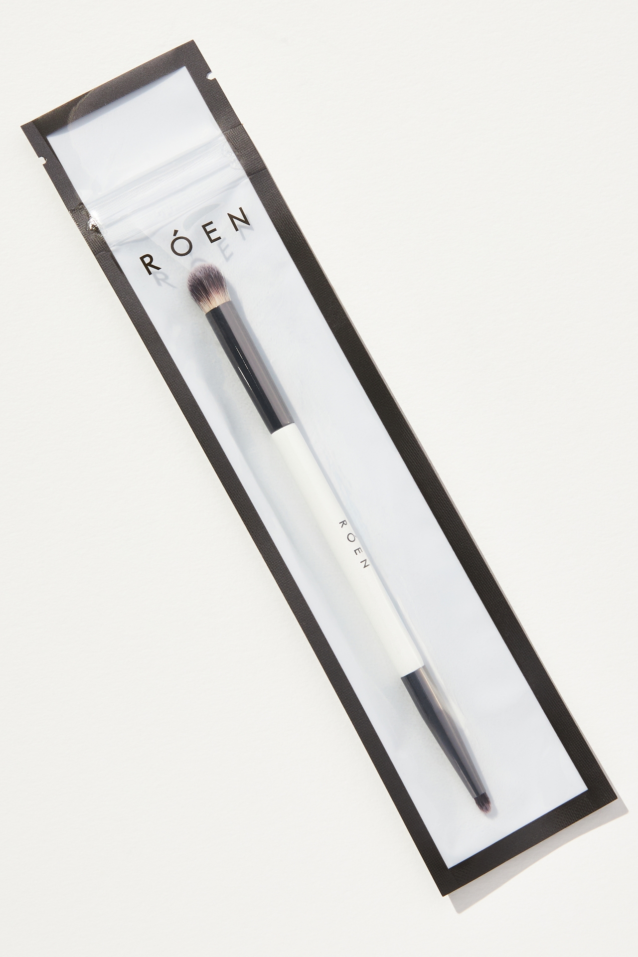 ROEN Everything Eye Brush