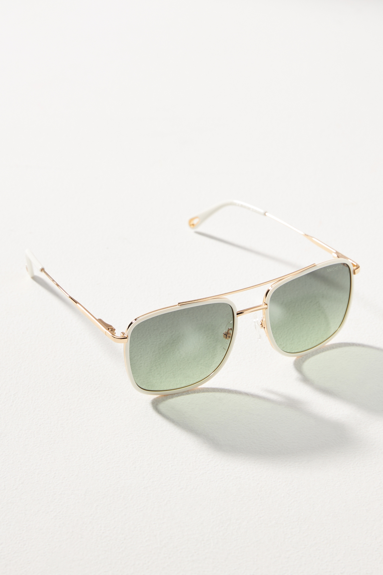 MACHETE Amelia Sunglasses