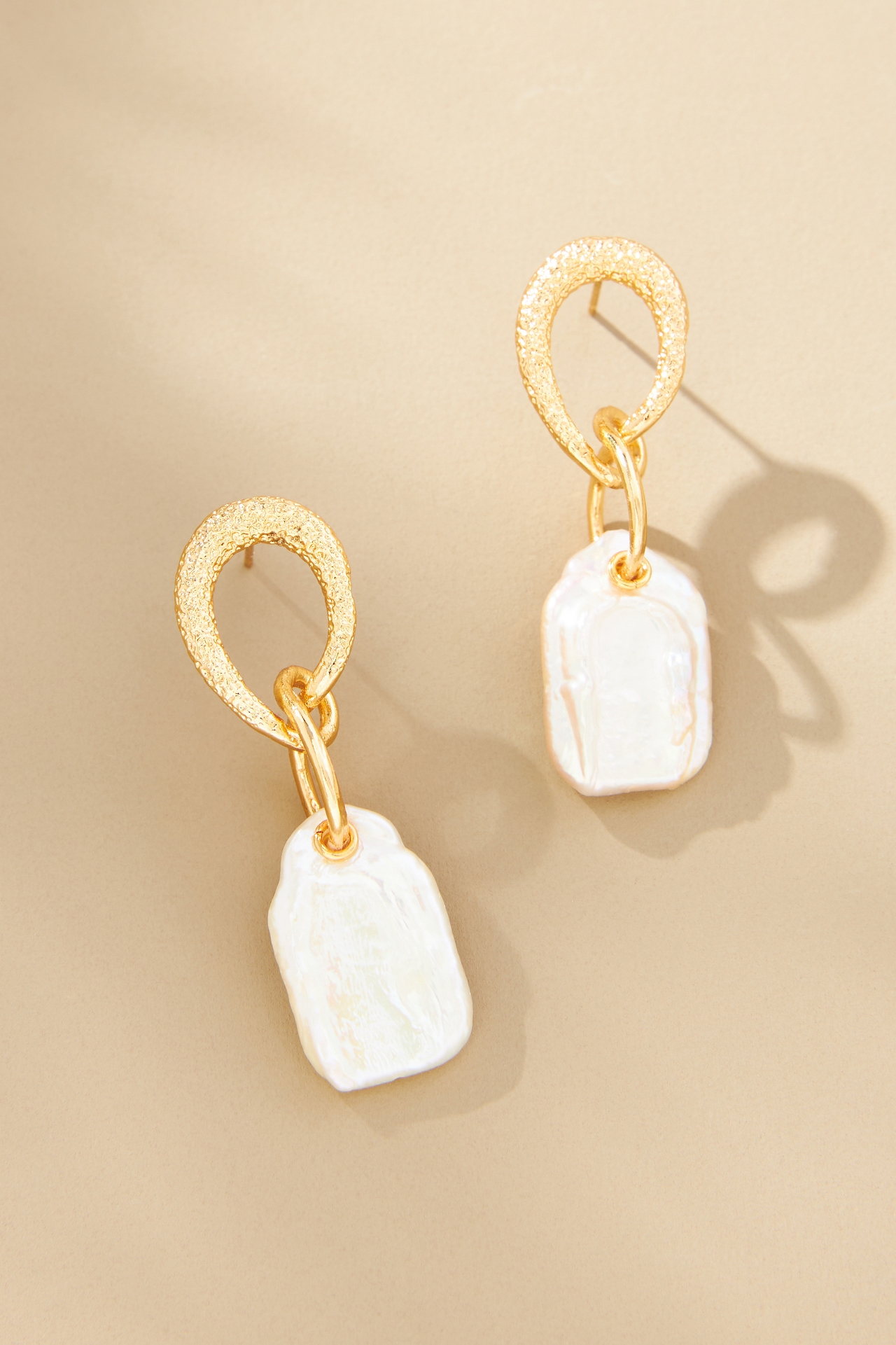 Pivotal Pearl Drop Earrings