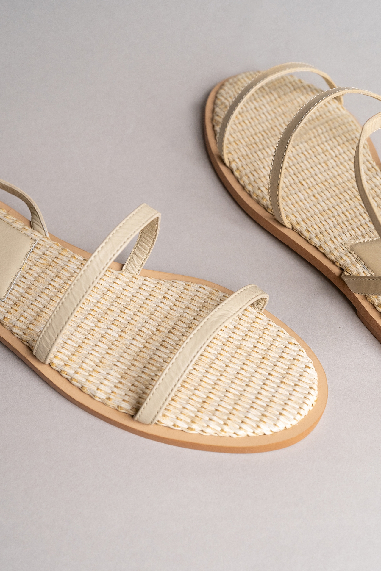 Kaanas Tonga Double Band Sandals