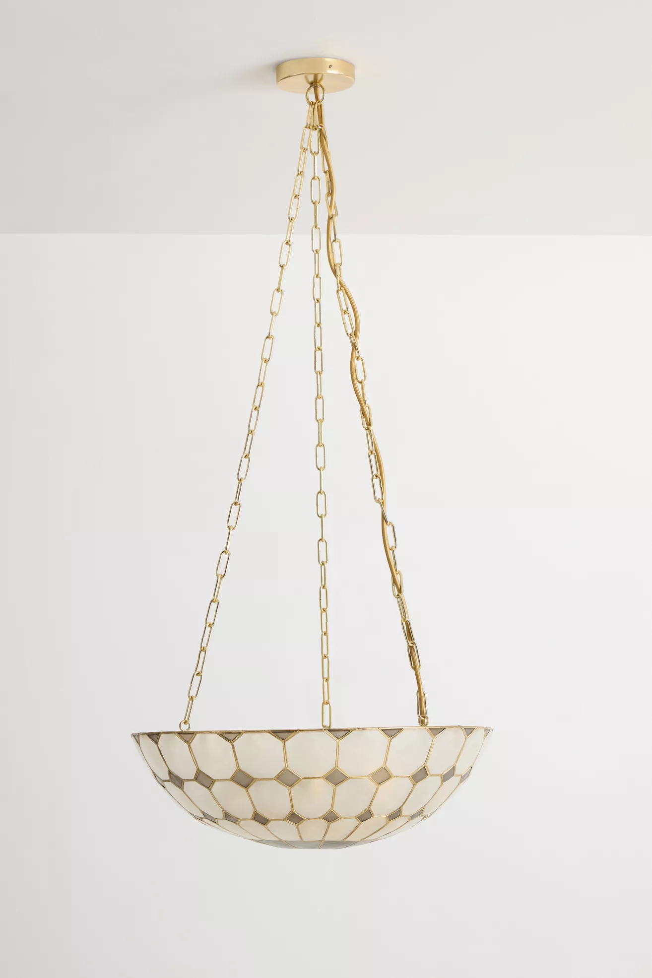 Lila Capiz Uplit Pendant