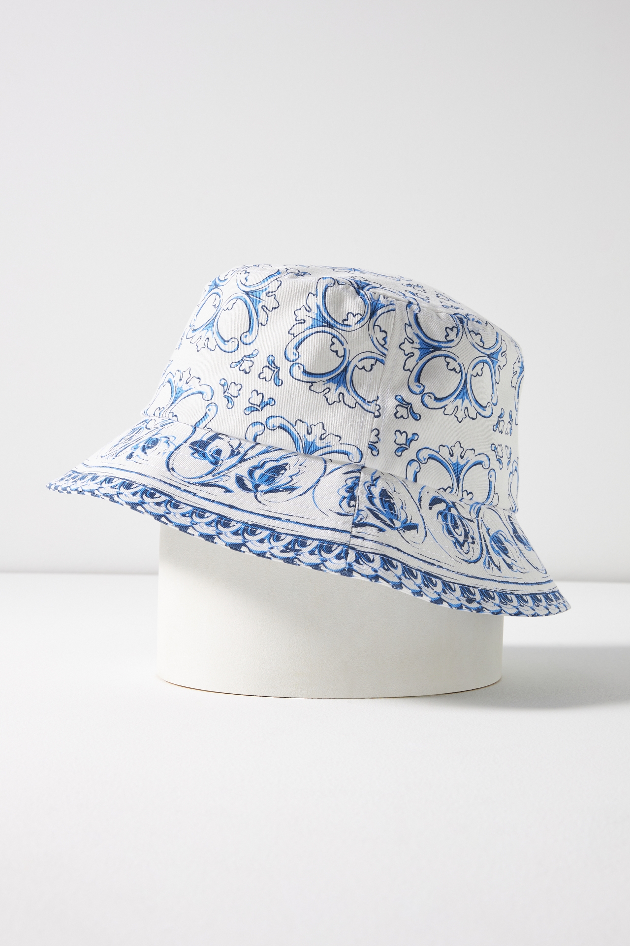 Coney Island Picnic Tile Print Bucket Hat