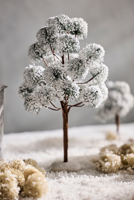 Terrain Snowy Mountain Pine Figurine