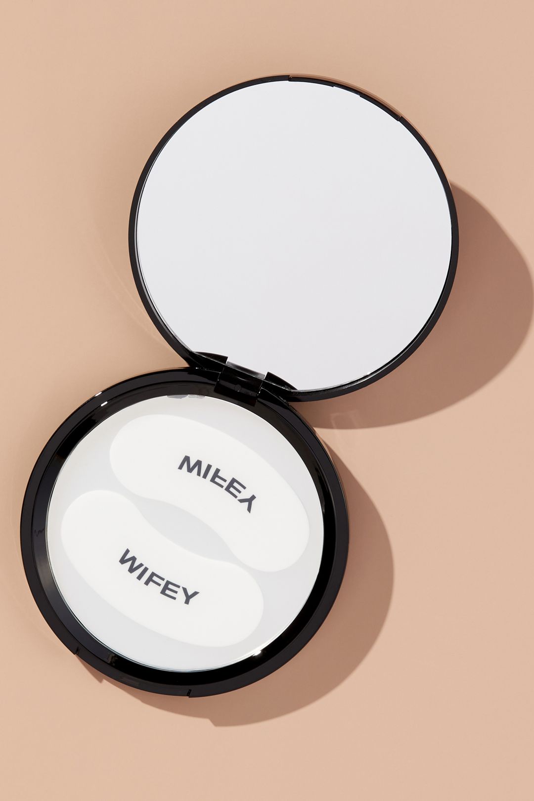 Jeumont Skincare The Bridal Collection Reusable Eye Patches - Wifey, One Size