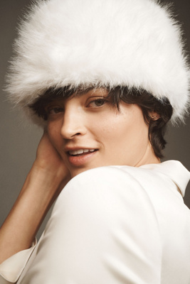 91533737_010_b14 display picture 1