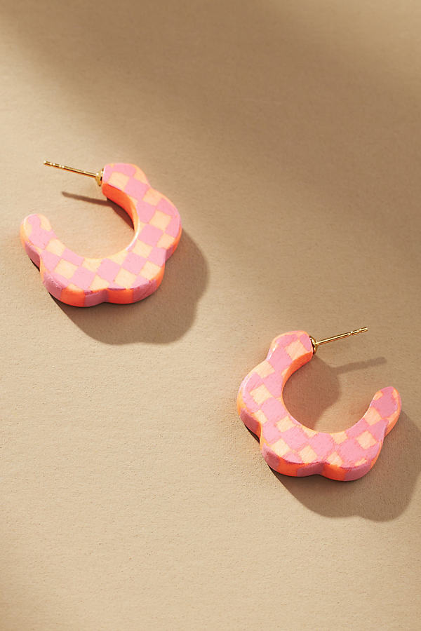 Binky And Lulu Flower Mini Hoop Earrings In Pink
